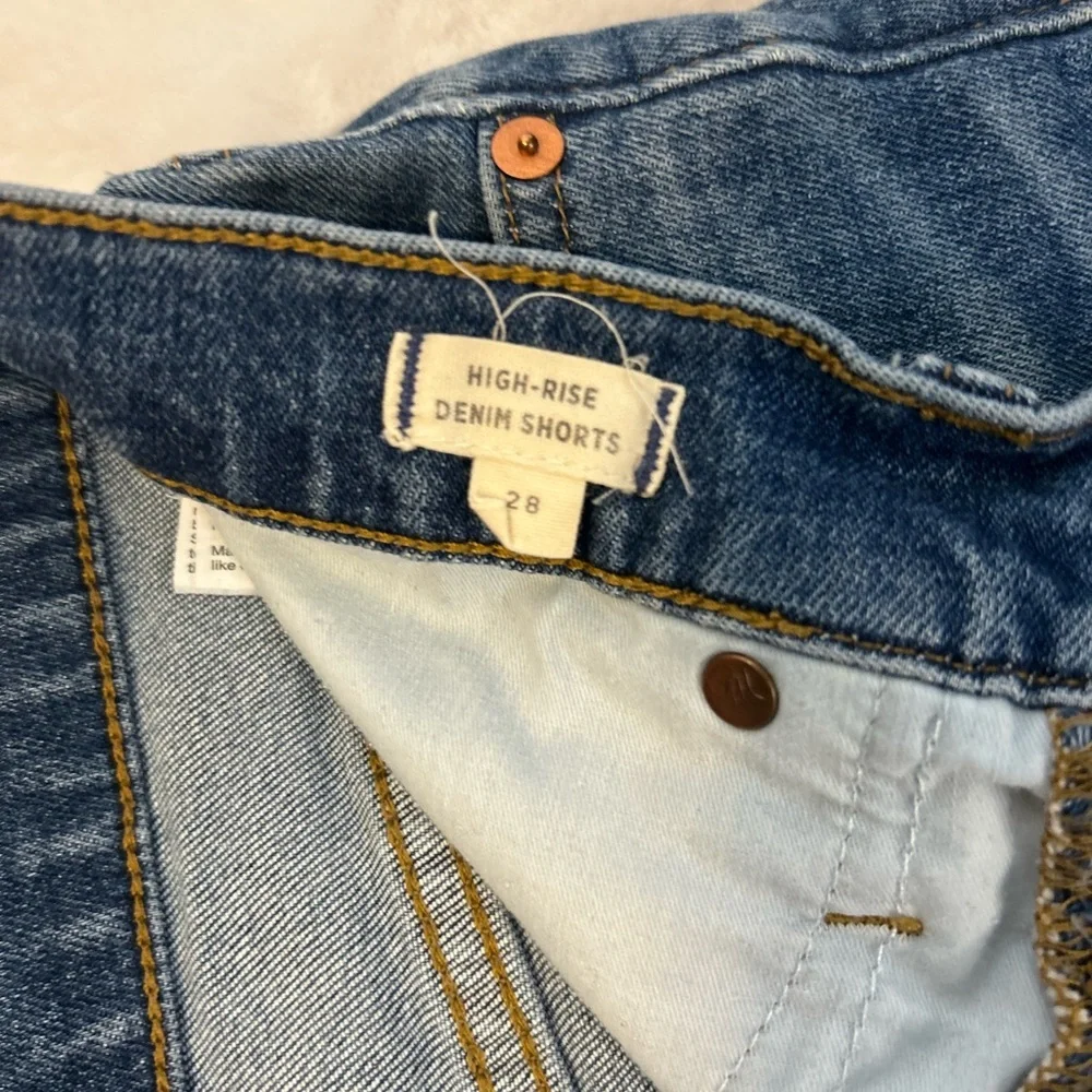 Madewell High Rise Denim Cutoff Shorts Raw Hem Blue Jean Shorts 28 - Picture 6 of 8